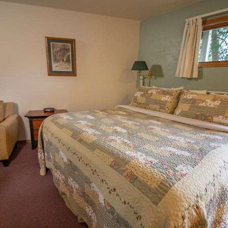 Ridges Inn & Suites Baileys Harbor Extérieur photo