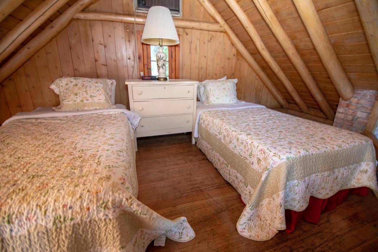 Ridges Inn & Suites Baileys Harbor Extérieur photo