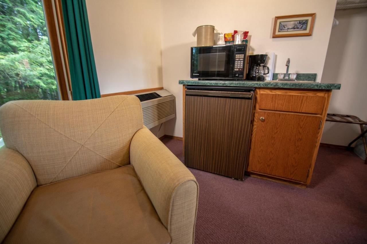 Ridges Inn & Suites Baileys Harbor Extérieur photo