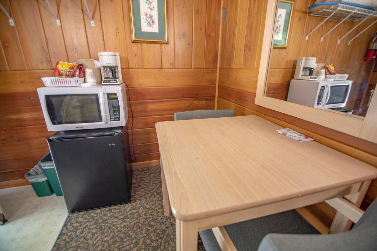 Ridges Inn & Suites Baileys Harbor Extérieur photo