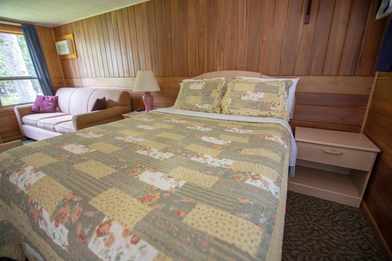Ridges Inn & Suites Baileys Harbor Extérieur photo